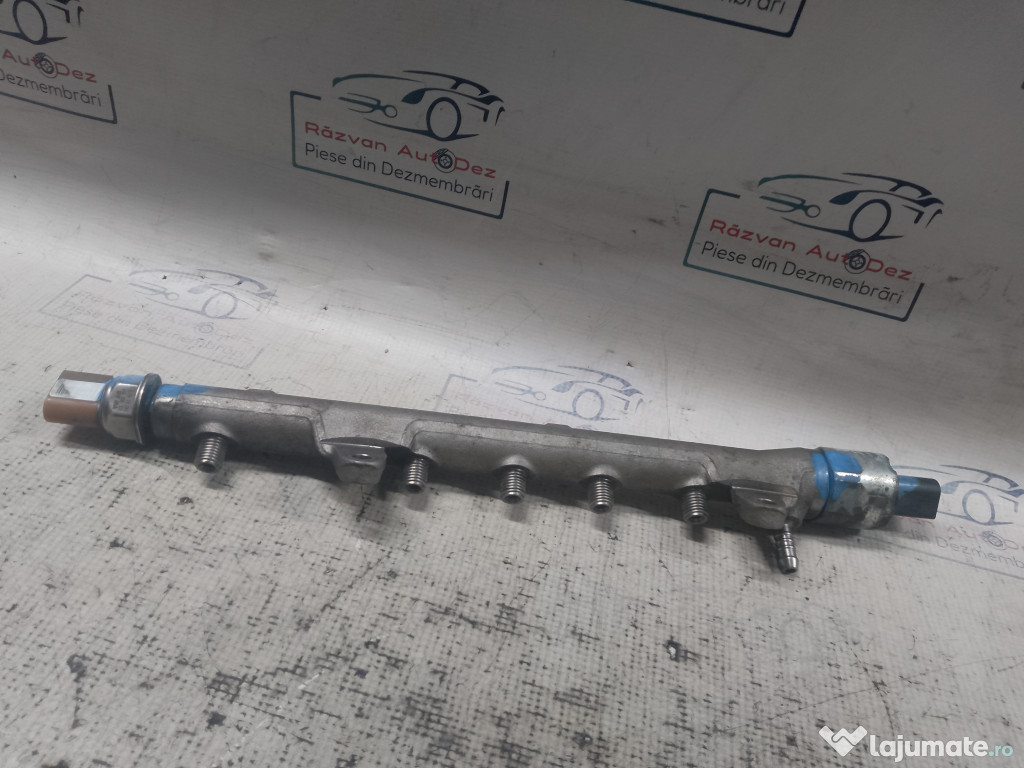 Rampa injectie Volkswagen Golf 6 1.6 2012