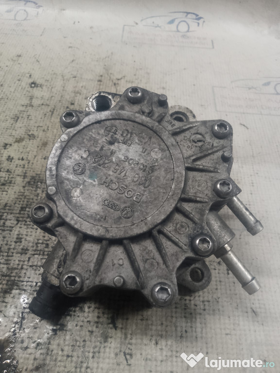 Pompa vacuum Volkswagen Passat B6 2006