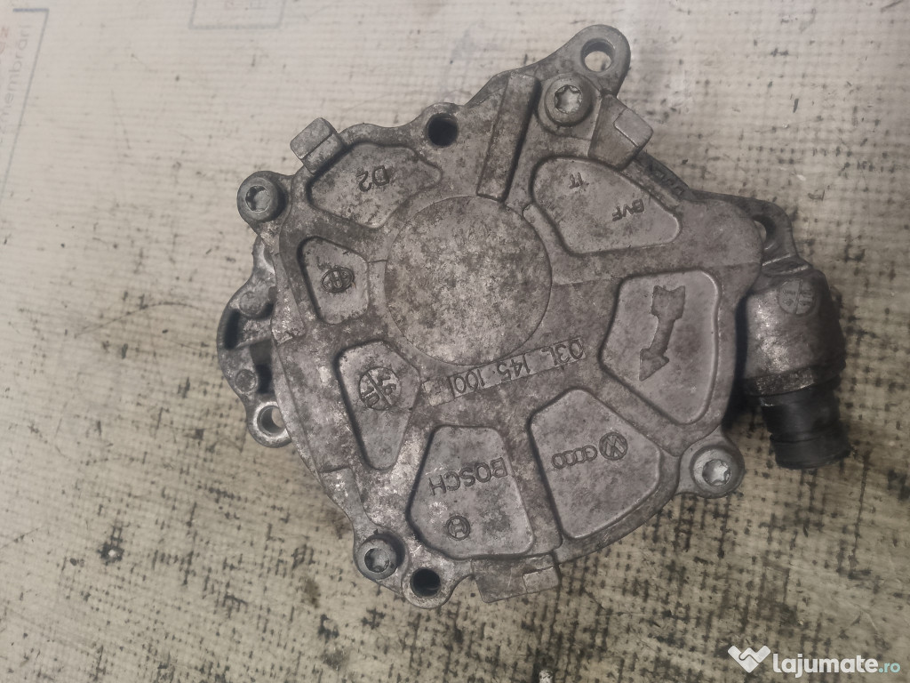 Pompa vacuum Volkswagen Passat B7 1.6 2011