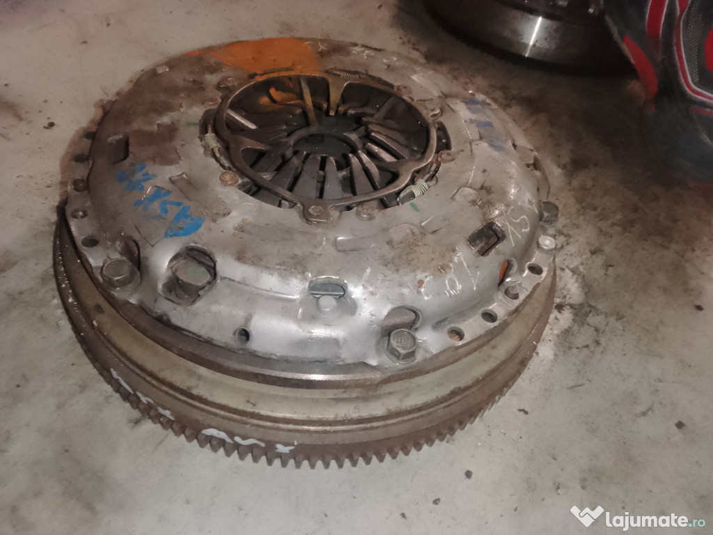 Kit ambreiaj 6+1 masa dubla Mitsubishi ASX 1.8 Motorina 2014