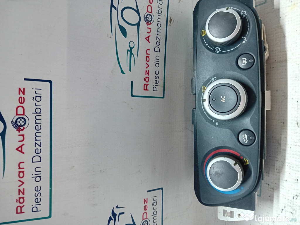 Panou comanda clima Renault Megane 3 2008