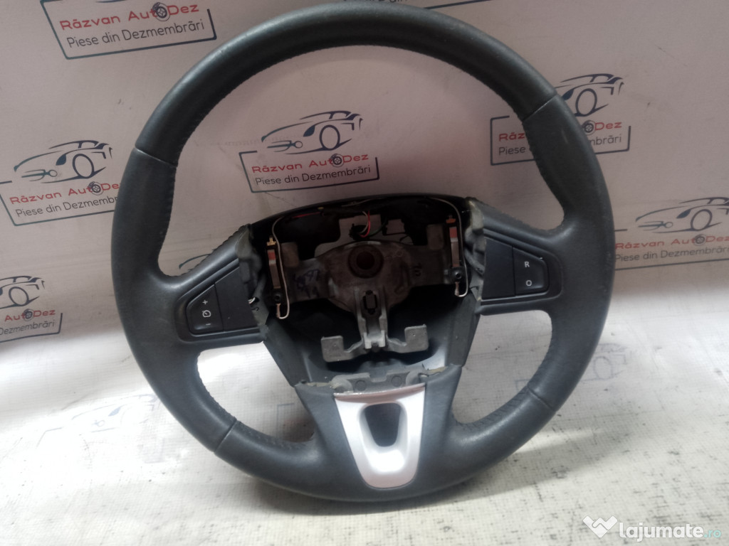 Volan cu comenzi Renault Megane 3 2012