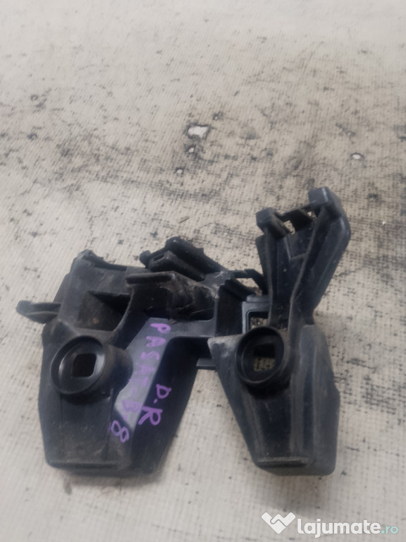 Suport dreapta bara spate Volkswagen Passat B8 2015