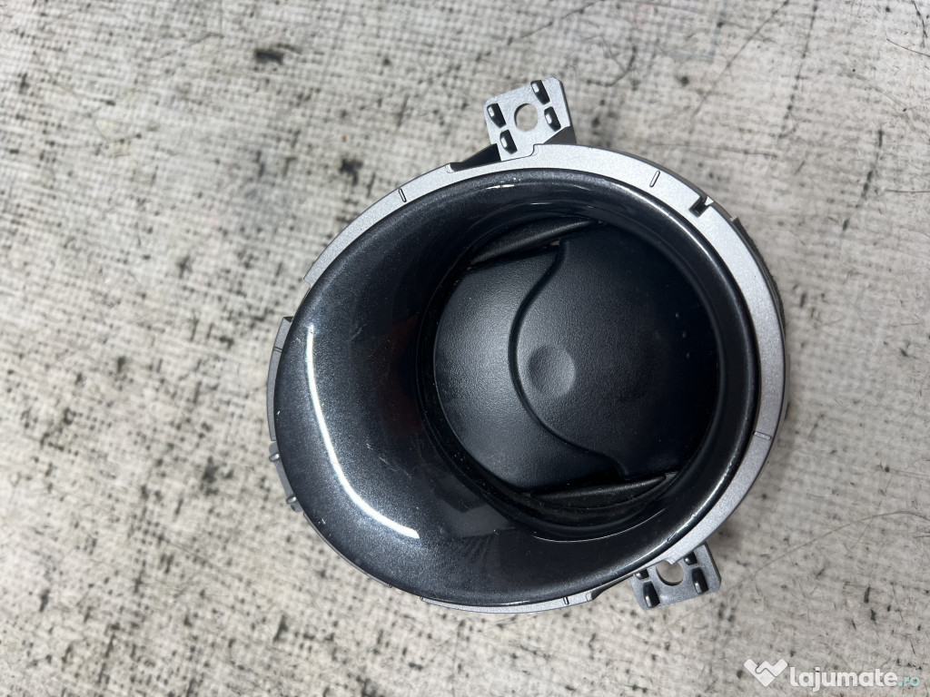 Grila ventilatie dreapta Nissan Juke 2014