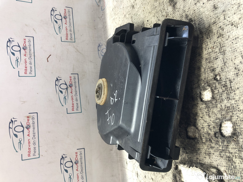 Boxa podea dreapta BMW 520 F10 2012