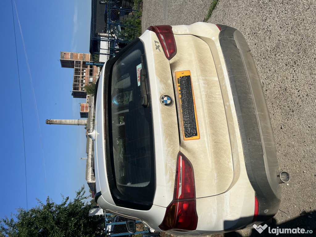 Hayon BMW X1 F48 2016