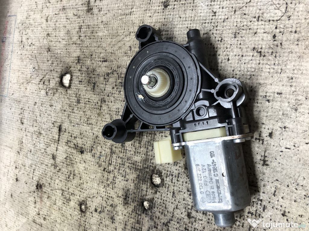 Broasca stanga fata Volkswagen Golf 7 2016