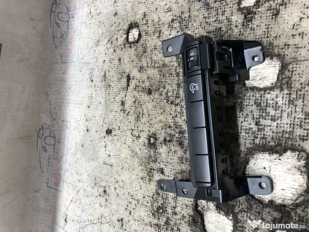 Buton Nissan Juke 1.0 Benzina 2021