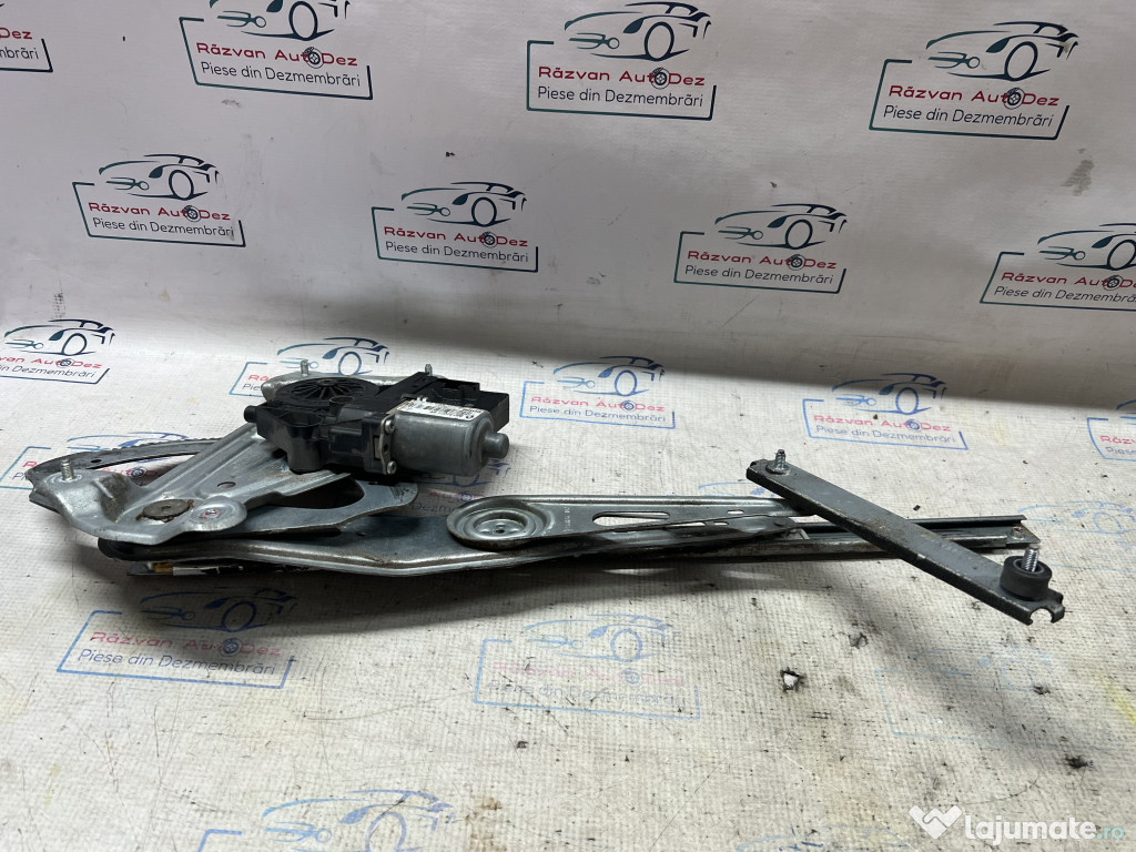 Macara geam stanga fata Renault Megane 3 2012