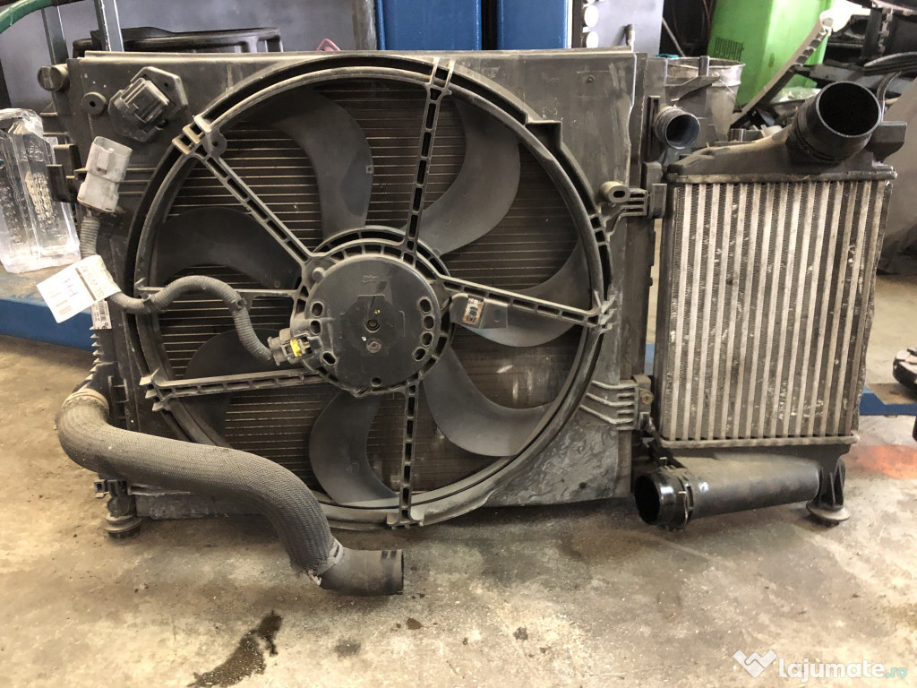 Set Radiatoare + Ventilator Nissan Qashqai 1.2 Benzina 2015