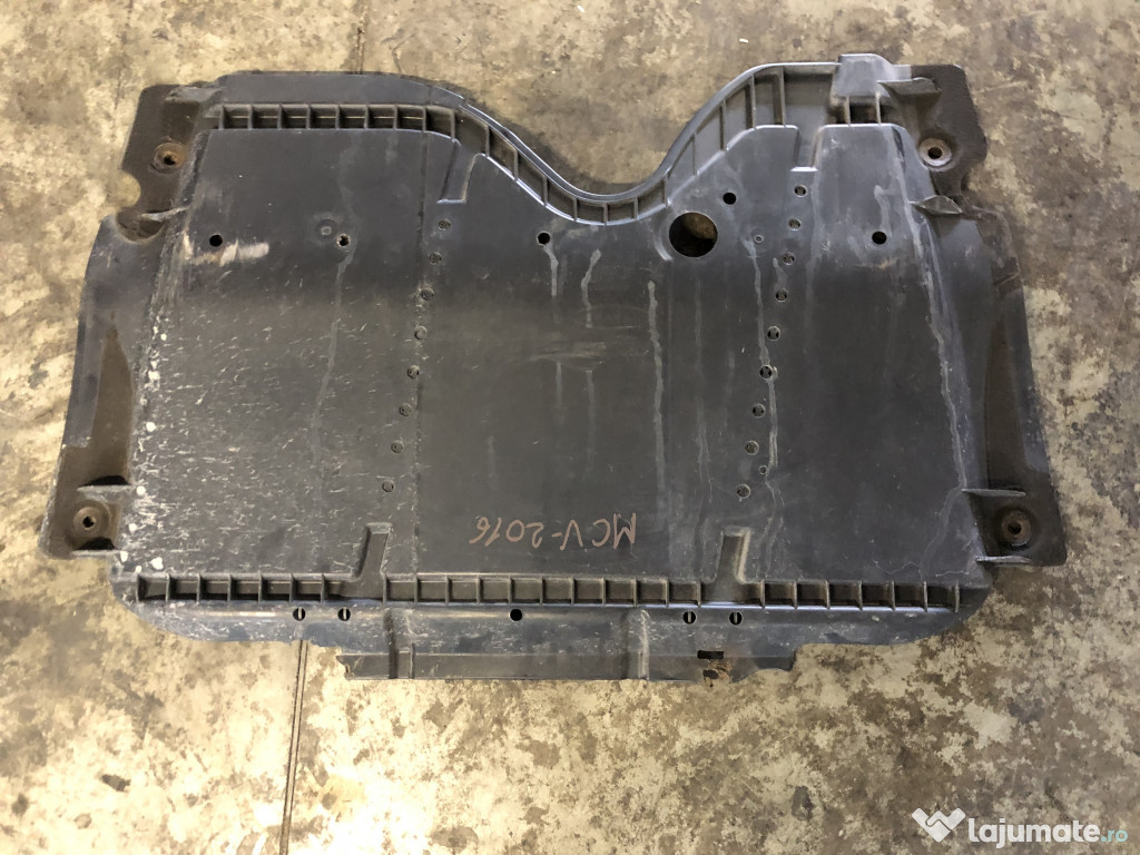 Scut motor plastic Dacia Logan Mcv 2016