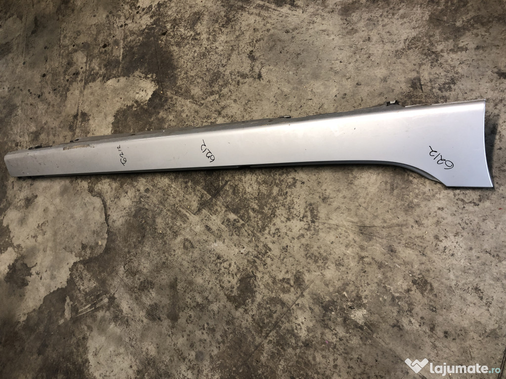 Prag dreapta plastic BMW Seria 2 F45 2.0 Motorina 2016