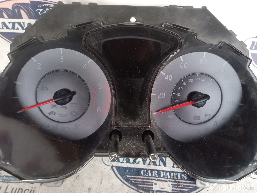 Ceasuri Bord UK  Nissan Juke 1.5 Motorina 2011