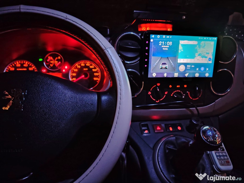 Vand Peugeot Partner 5 locuri