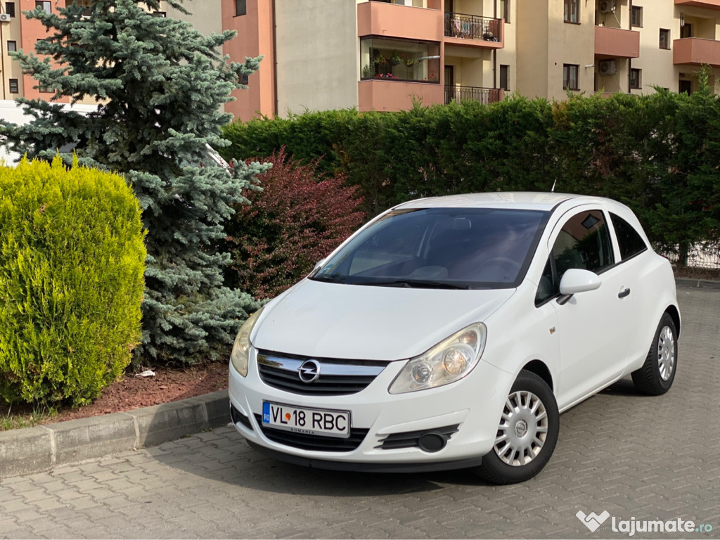 Opel CORSA D, Motor 989, economică,consum redus