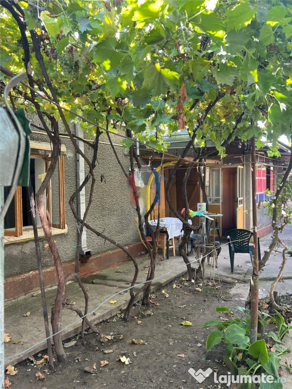 Casa 4 camere, teren 147 mp, toate utilitatile, Brailita