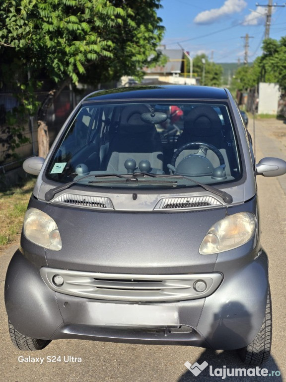 Vând smart fortwo