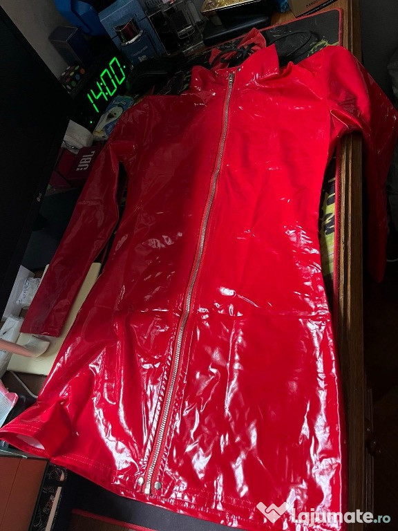Rochie latex rosie