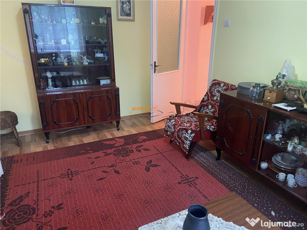 Apartament 2 camere , zona cartier Gara , etaj 1/4 , curat ,