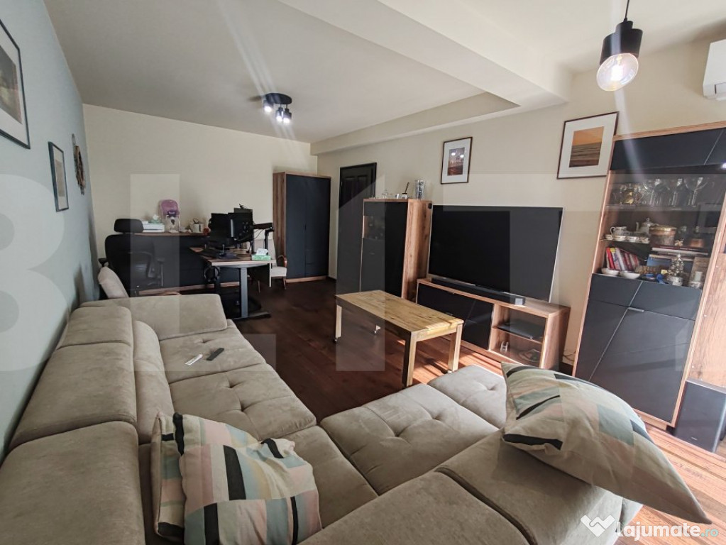 Apartament cu 3 camere zona Ronat