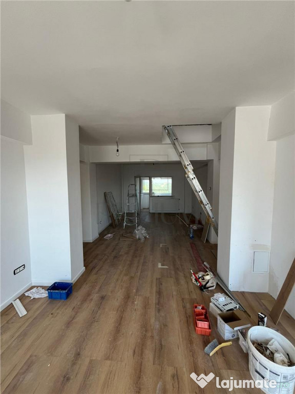 Modern - Apartament pe 2 nivele - 3 Camere - 3 Bai - 2 Balco
