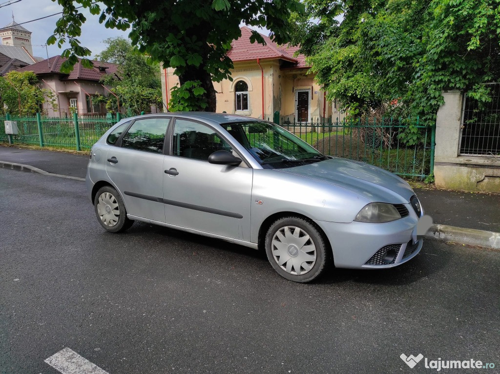 De vanzare Seat Ibiza 2008 - 148000km - 2300 euro, negociabil