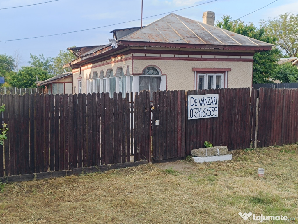 Casa cu 1000 mp teren intravilan Conțești la 39km de București