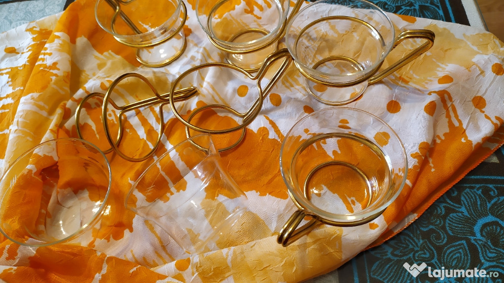 Set de 6 pahare cu suport pentru ceai/cafea