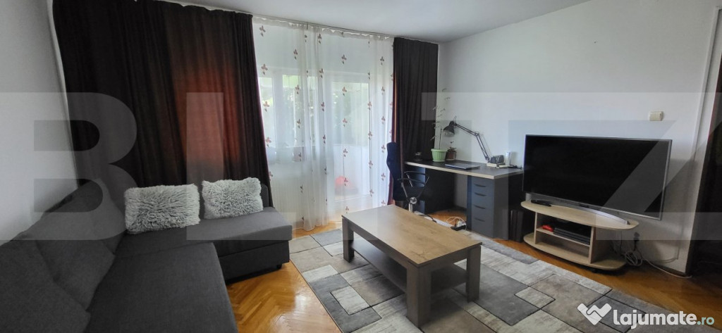 Vand apartament cu 2 camere in Zona Traian