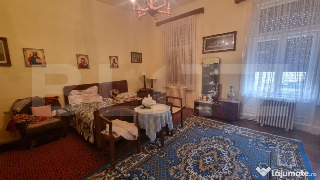Apartament ultracentral , 82 mp , 2 cemere