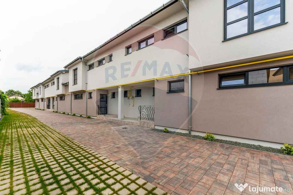 Apartament cu terasă și 2 parcări - Complex nou central