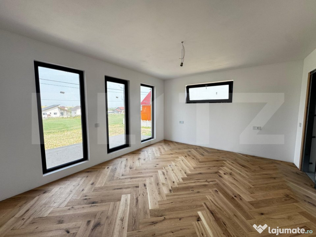 Casă individuală cu 5 camere de vânzare, Zona Ighiu