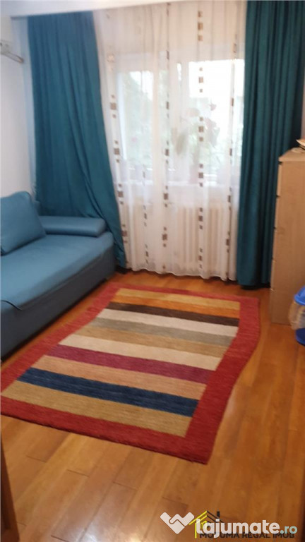 Apartament 4 camere de Gorjului