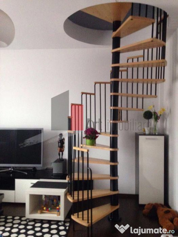 Vand apartament 3 camere