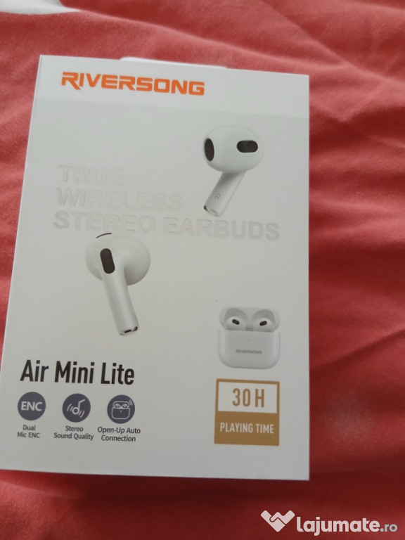 Casti wireless riversong
