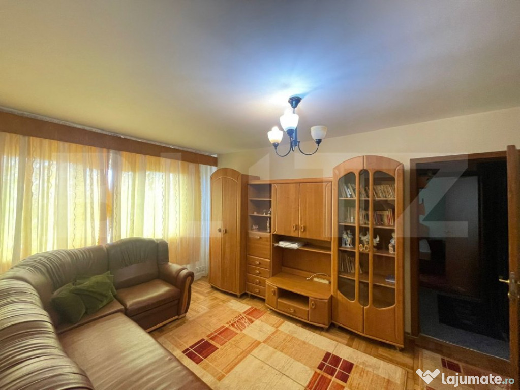 Apartament 50mp,2 camere,zona Racheta