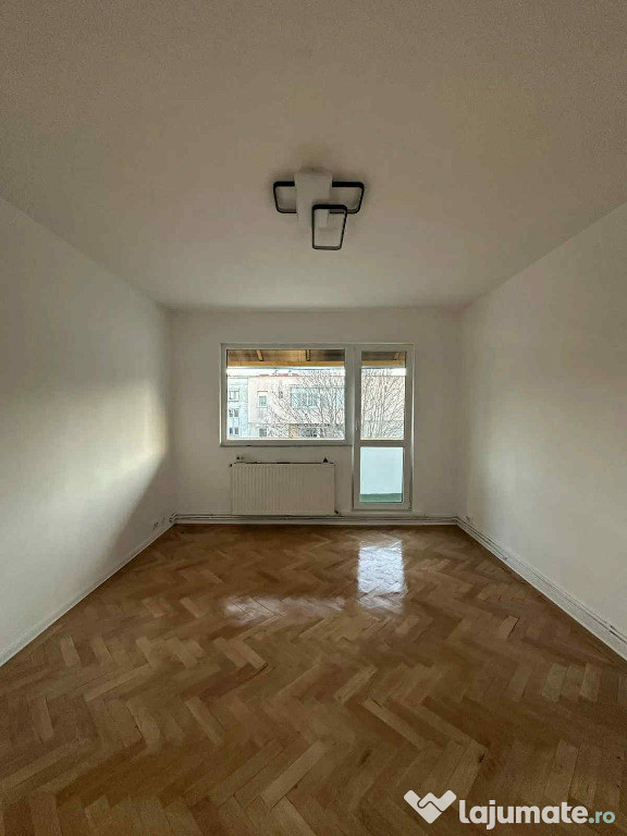 Apartament 2 camere, semidecomandat - zona Astra