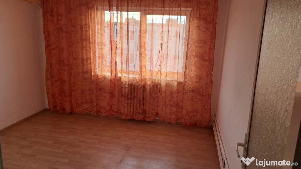 Apartament 2 camere Mangalia et4/4