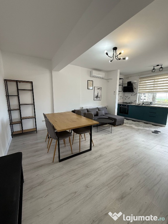 Studio modern , mobilat și utilat, la 10 minute de Metrou Berceni