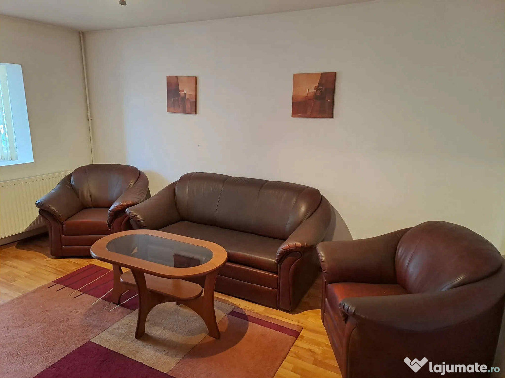 Apartament 2 camere, decomnadat - zona Centru Civic