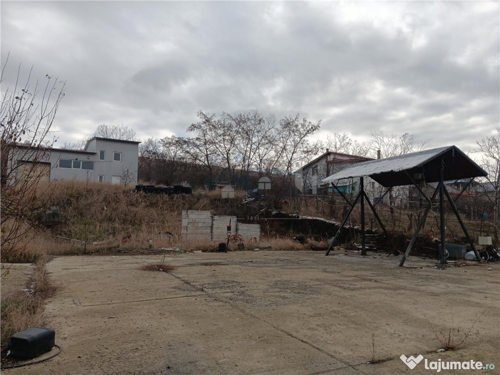 REDIU, teren 3350mp. intravilan cu utilitati trase, (dezv. i