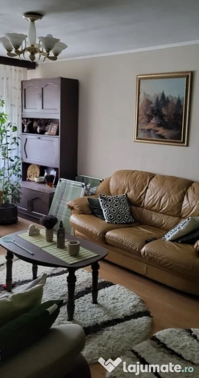 Apartament cu 3 camere in I C Frimu