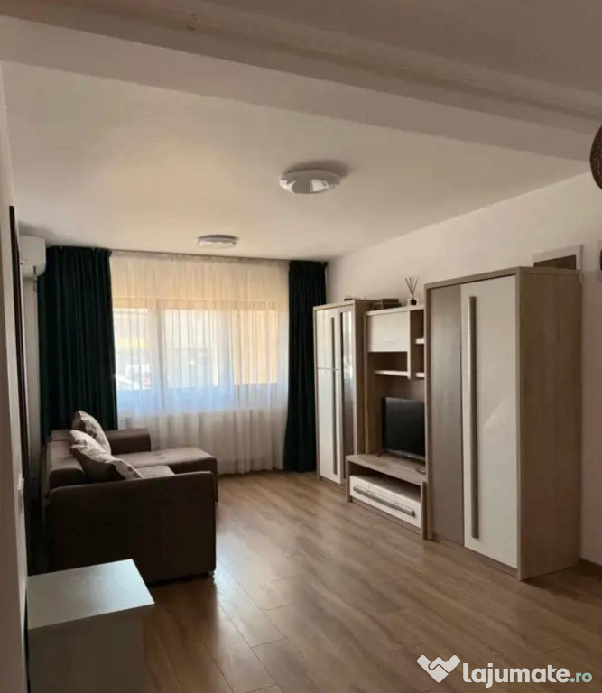 Apartament 2,5 camere, decomandat - zona Bartolomeu