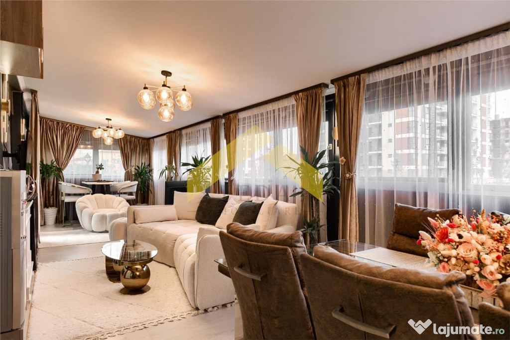 Apartament 3 camere LUX de Adora Park