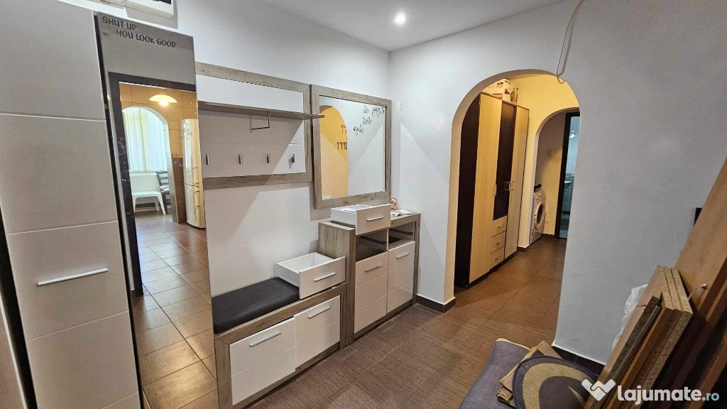Inchiriere apartament 3 camere D, in Mircea,