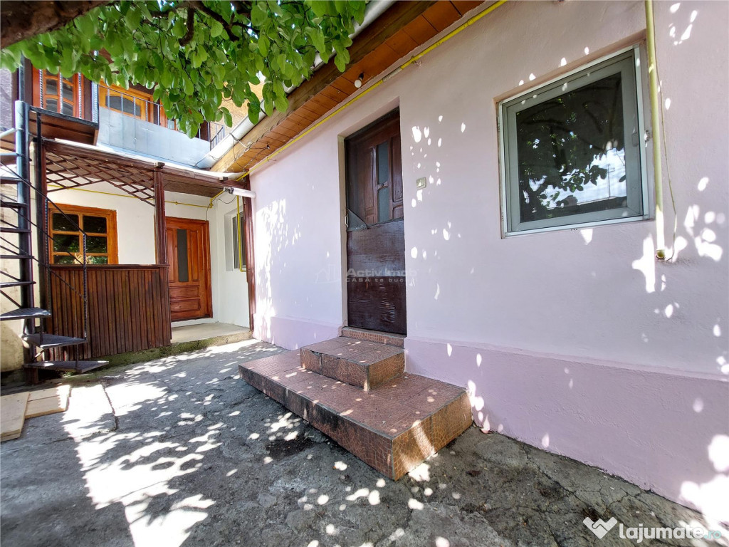 Casa tip P M, amprenta 80 mp, teren 105 mp, Str. Libertatii