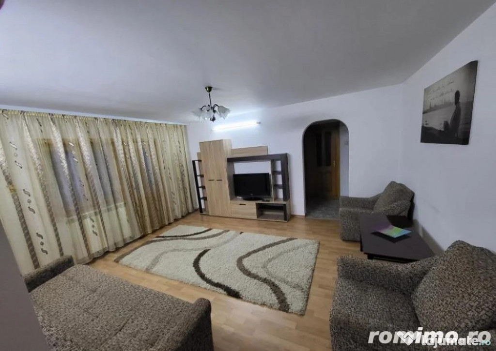 3 camere in zona Modern