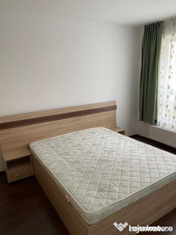 2 camere in zona Medicinei