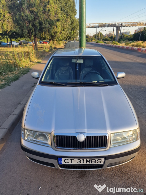 Skoda Octavia Tour