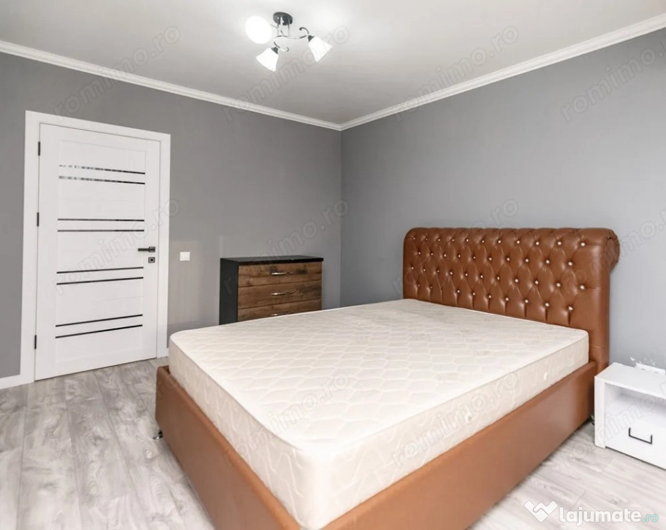 3 camere in zona Piata Maria